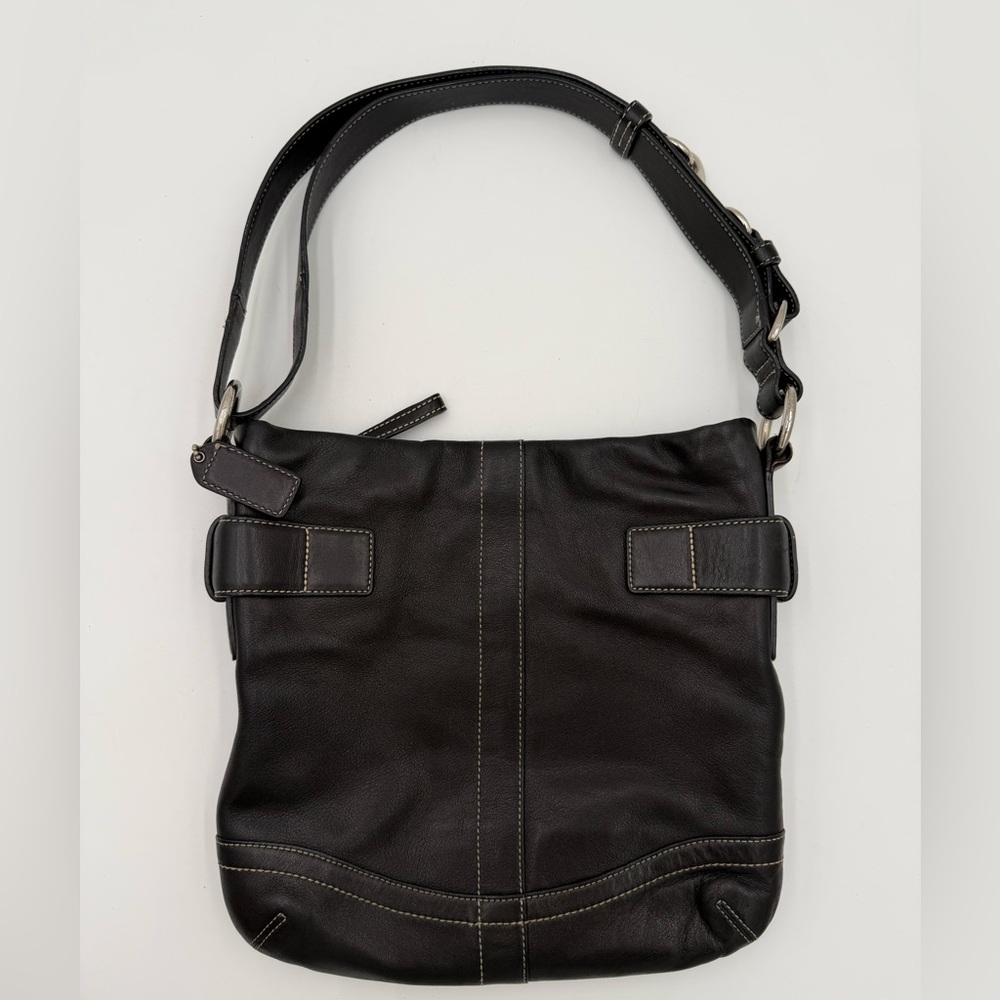 Coach Soho Buckle Flap Hobo Black Leather Y2K Shoulder Bag 1452 Silver Hardware - Picture 2 of 16